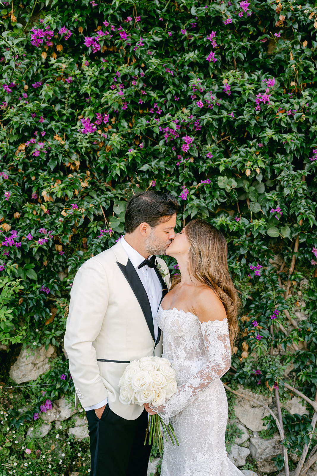 Andrea Gallucci - Destination Wedding Photographer- Amalfi Coast Positano Santorini Barcellona Rome Ravello Paris New York wedding portrait of the bride and groom in Villa Eva