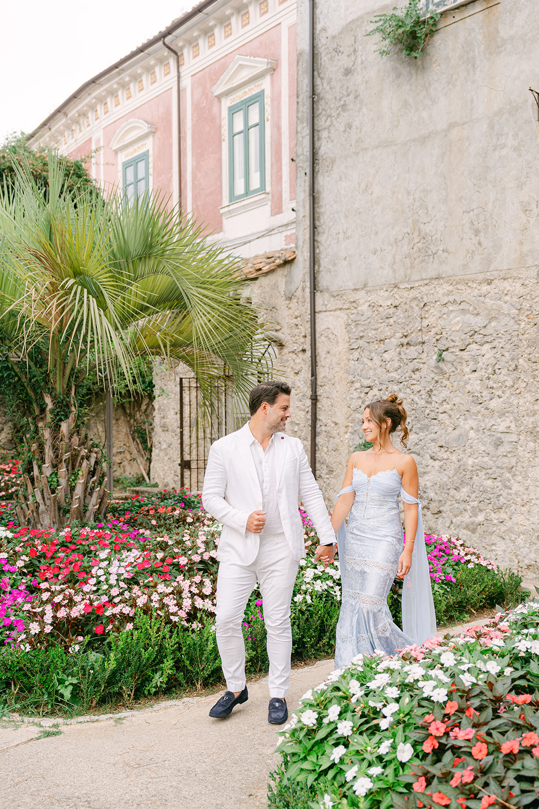 Andrea Gallucci - Destination Wedding Photographer- Amalfi Coast Positano Santorini Barcellona Rome Ravello Paris New York Beautiful Bride and Groom Getting Married At Villa Eva in Ravello