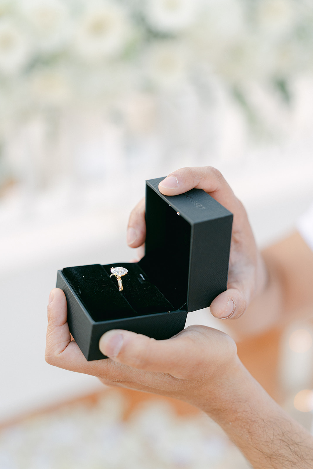 Andrea Gallucci - Destination Wedding Photographer- Amalfi Coast Positano Santorini Barcellona Rome Ravello Paris New York engagement detail photo of the ring