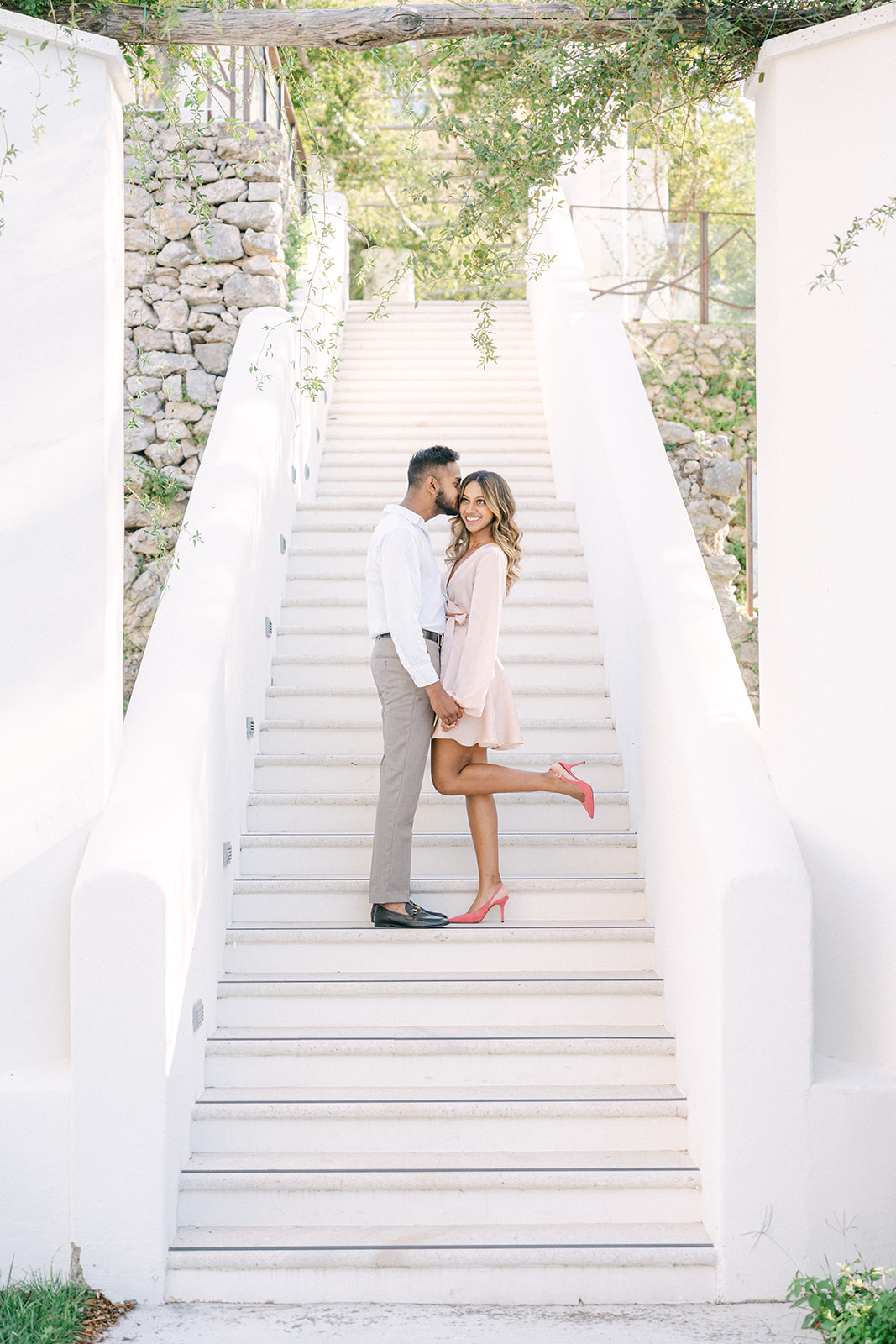 modern photoshoot int he summer of Ravello
