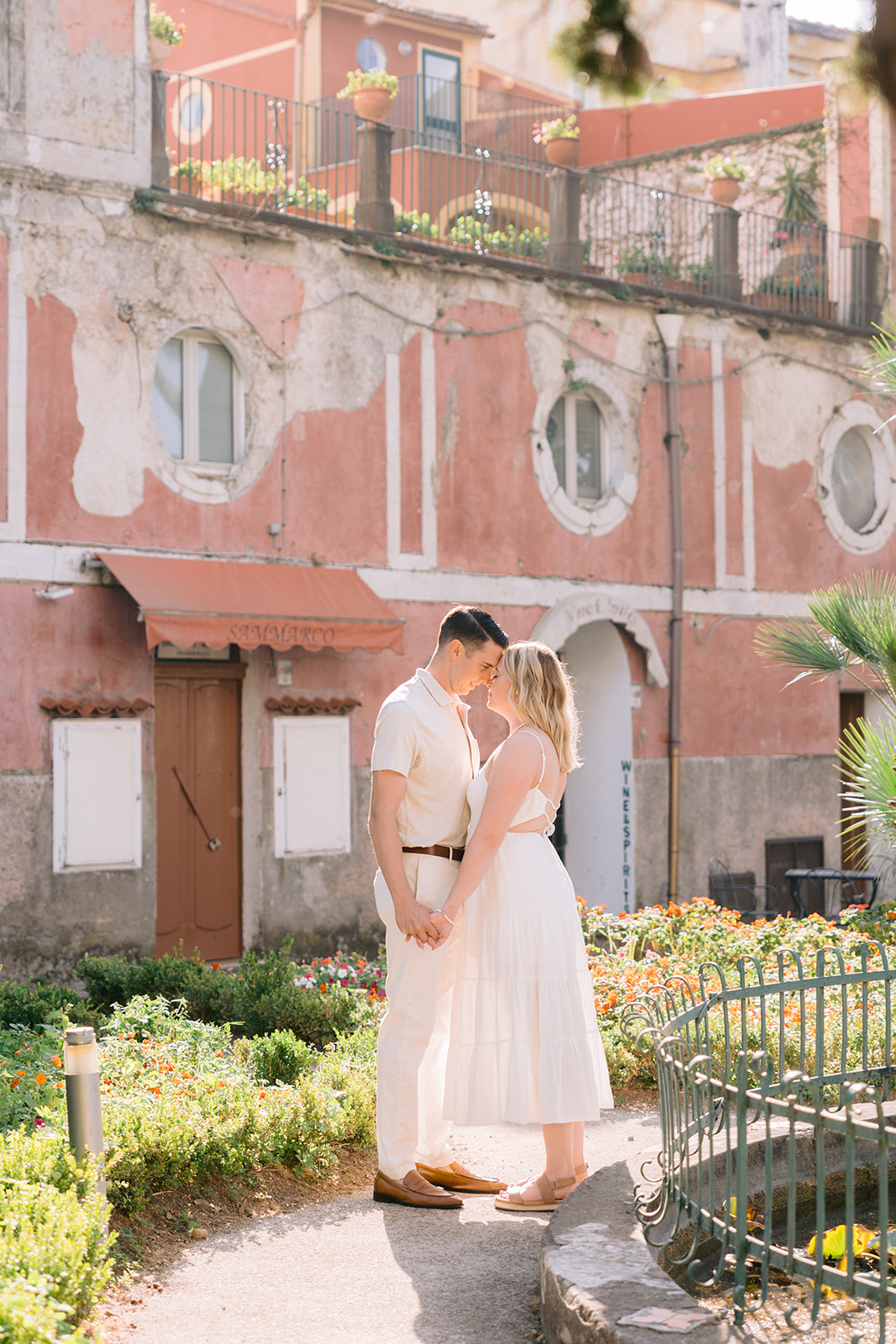 Andrea Gallucci - Destination Wedding Photographer- Amalfi Coast Positano Santorini Barcellona Rome Ravello Paris New York