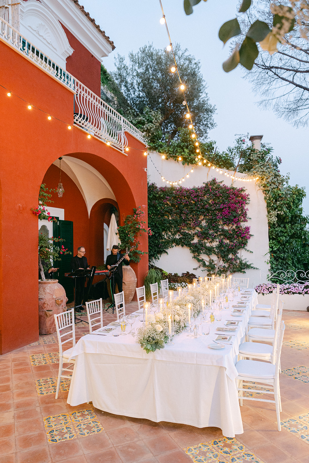 Andrea Gallucci - Destination Wedding Photographer- Amalfi Coast Positano Santorini Barcellona Rome Ravello Paris New York Elegant tablescape for intimate wedding dinner in Positano