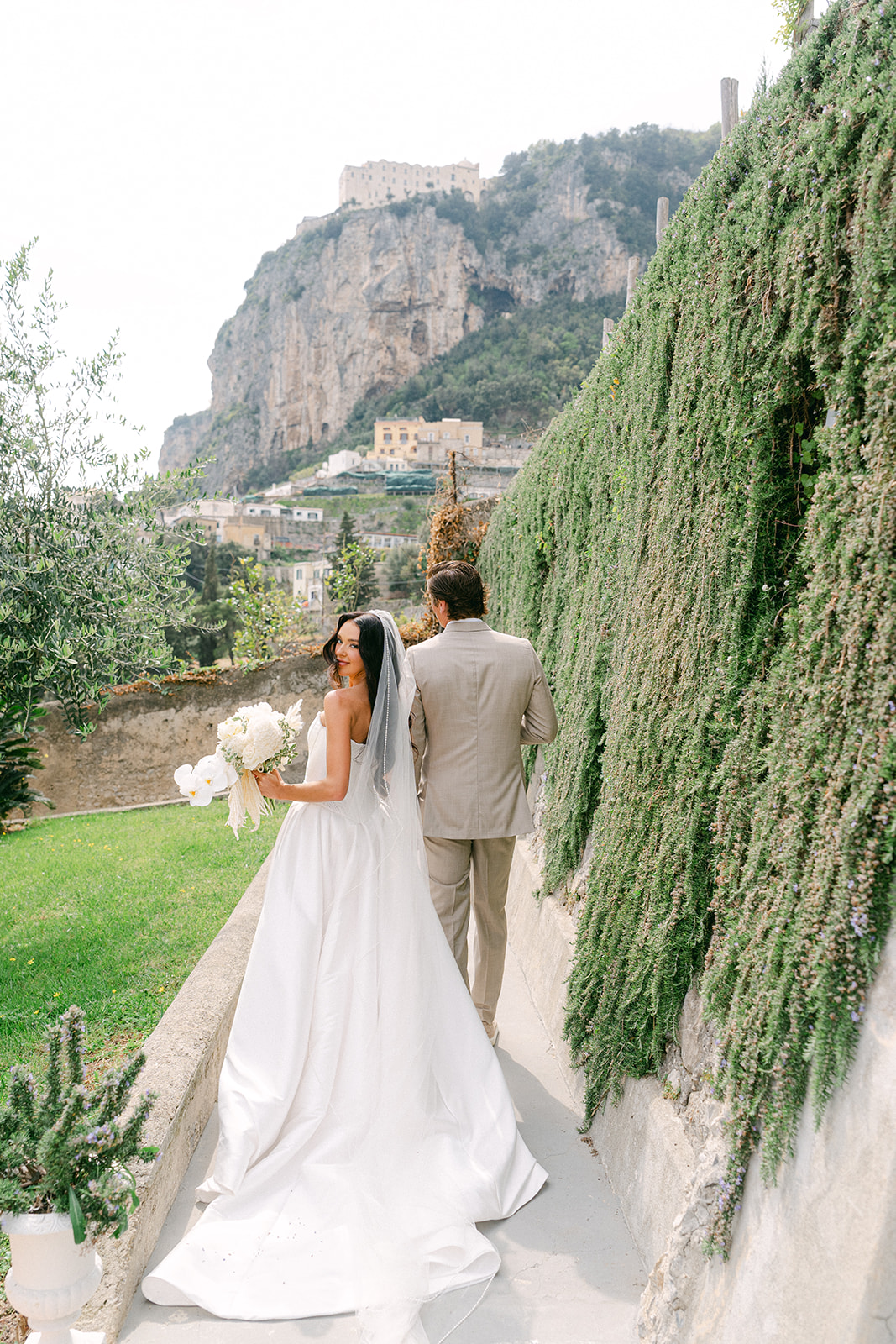 Andrea Gallucci - Destination Wedding Photographer- Amalfi Coast Positano Santorini Barcellona Rome Ravello Paris New York