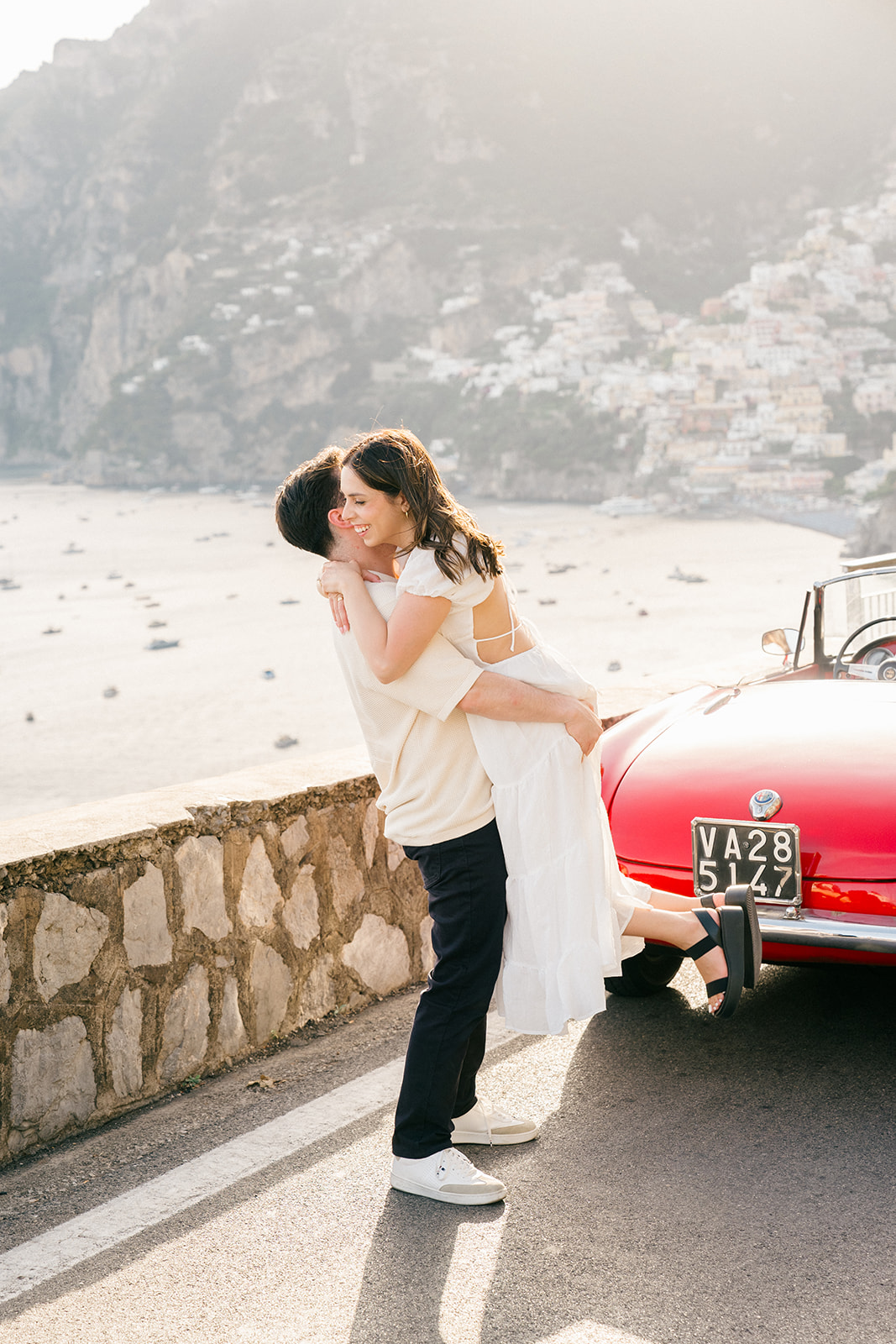Outdoor engagement photos at daytime on the Amalfi Coast