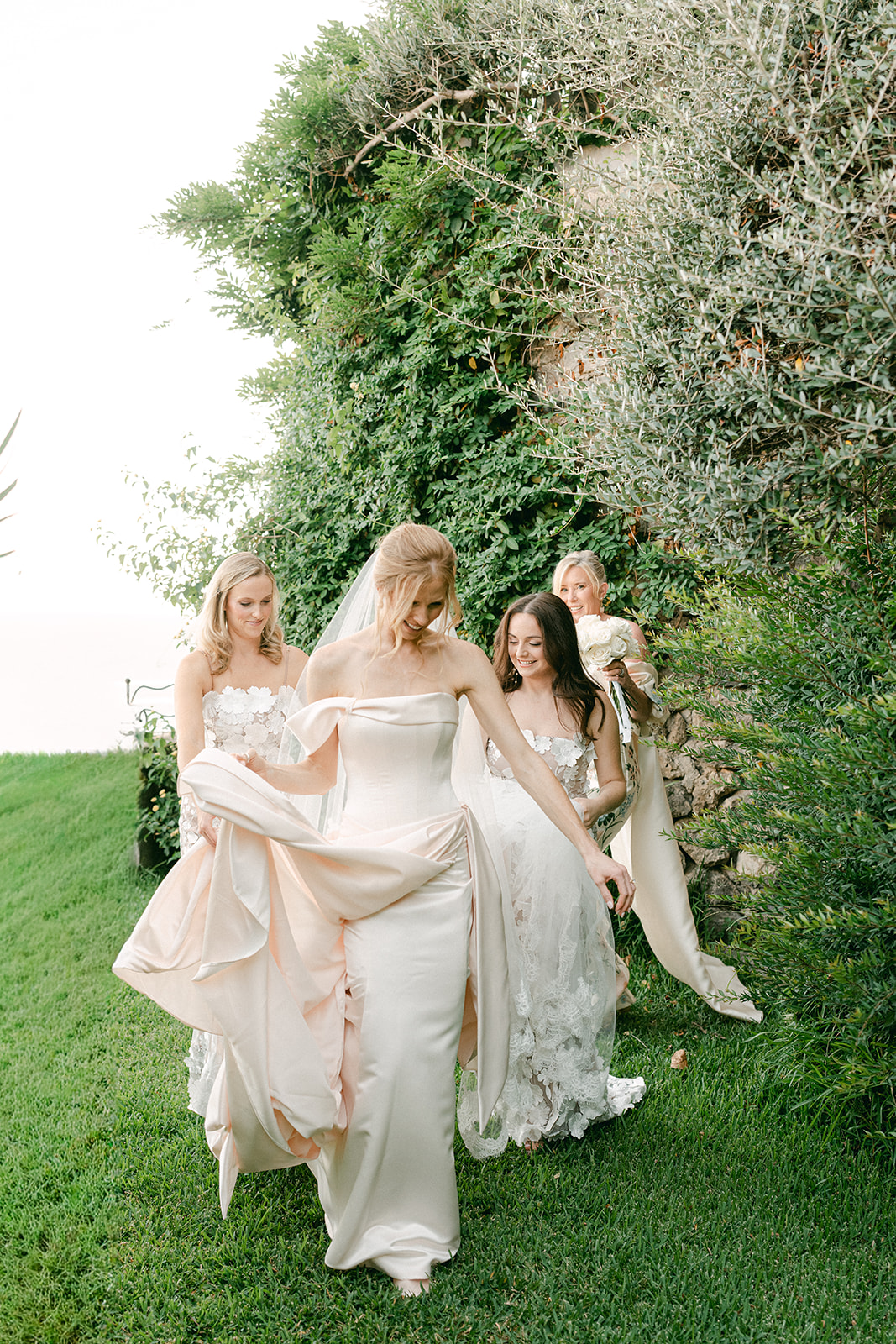 Andrea Gallucci - Destination Wedding Photographer- Amalfi Coast Positano Santorini Barcellona Rome Ravello Paris New York