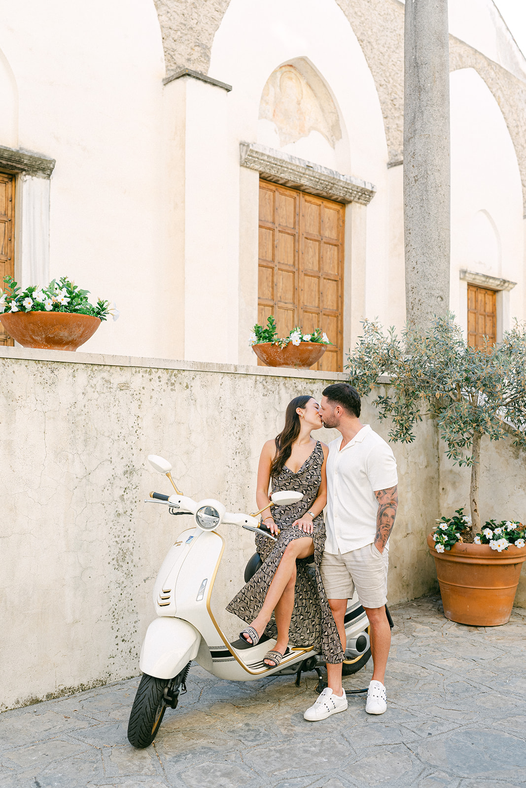 Andrea Gallucci - Destination Wedding Photographer- Amalfi Coast Positano Santorini Barcellona Rome Ravello Paris New York Andrea Gallucci - Destination Wedding Photographer- Amalfi Coast Positano Santorini Barcellona Rome Ravello Paris New York