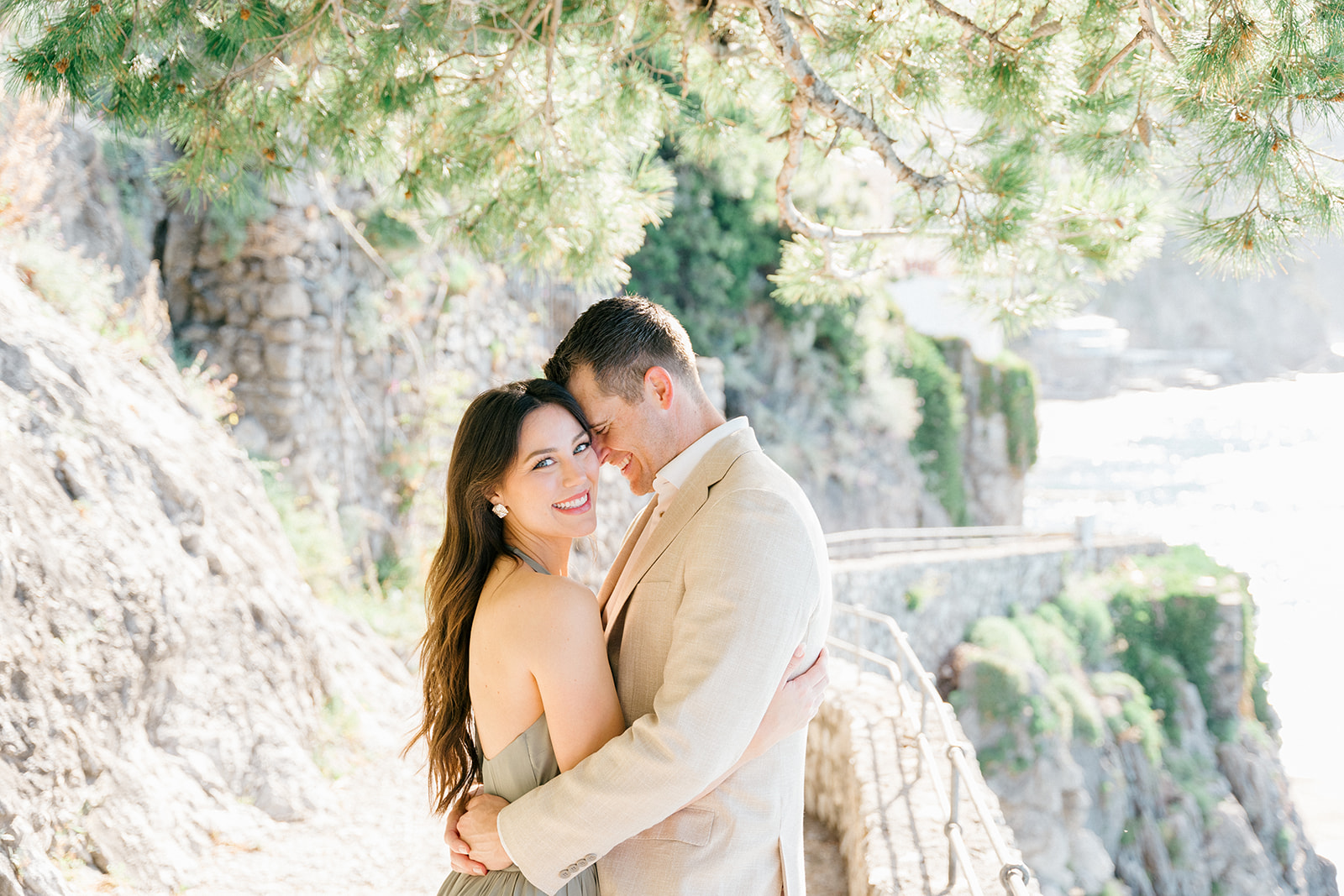 Engagement photoshoot on a scenic Amalfi Coast terrace overlooking the sea